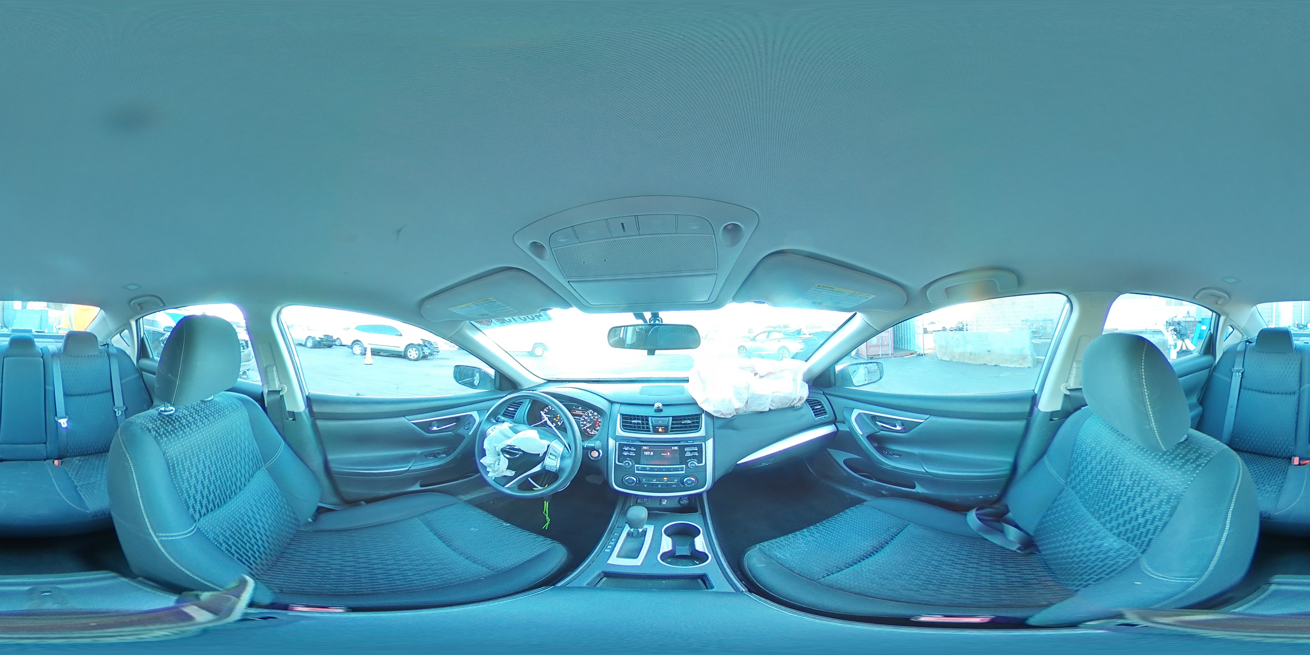 2017 Nissan Altima - Image 14