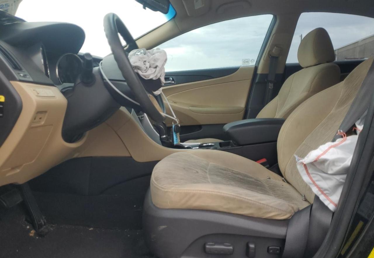 2013 Hyundai Sonata - Image 7