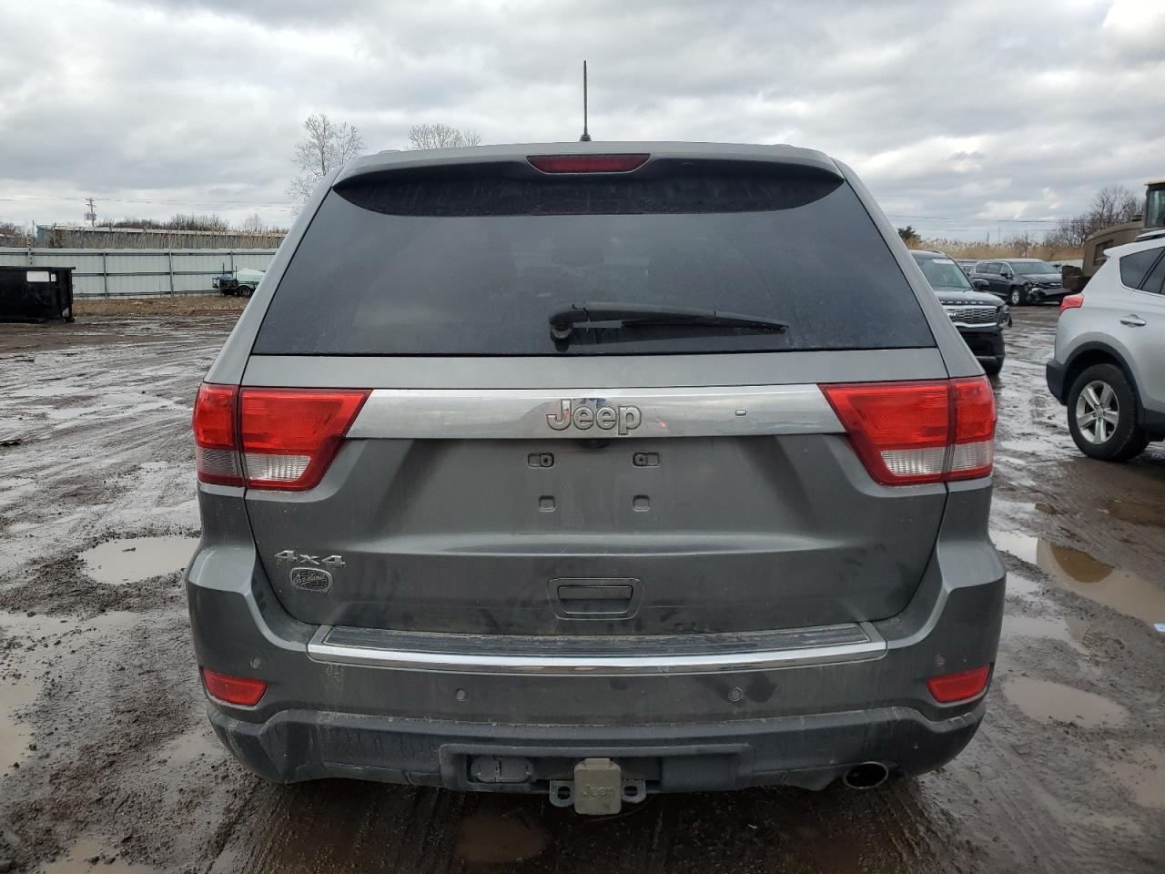 2012 Jeep Grand Cherokee - Image 6