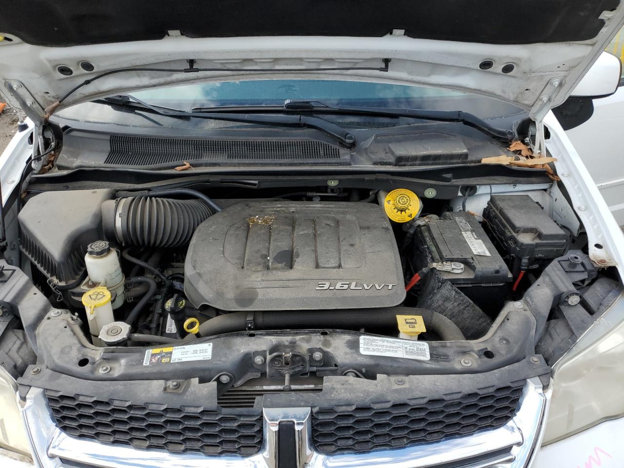2014 Dodge Caravan - Image 12