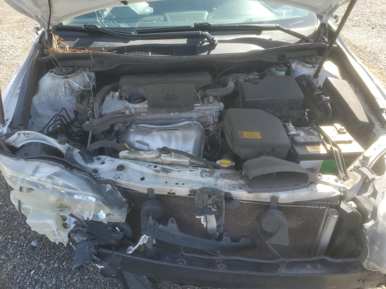 2015 Toyota Camry - Image 12