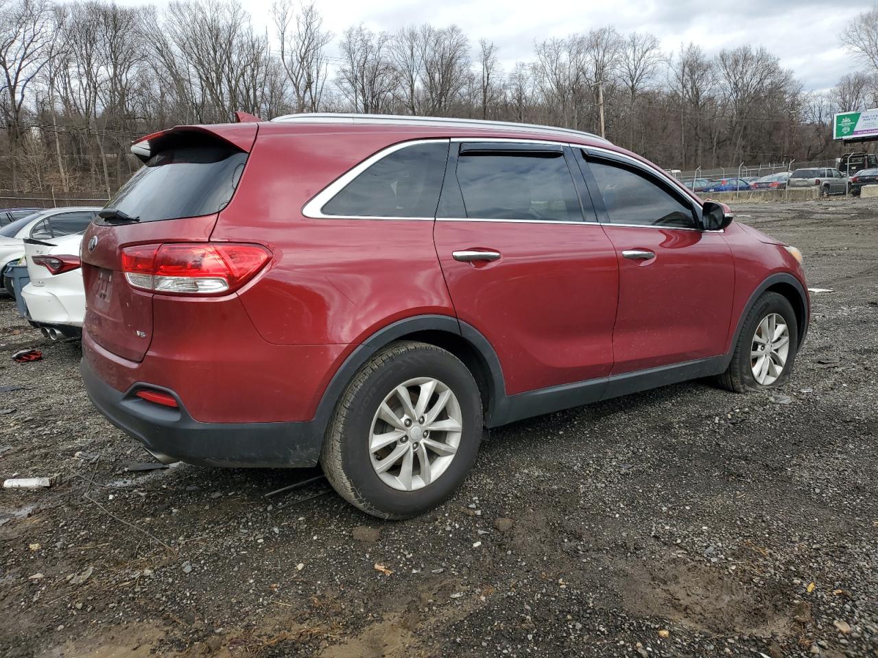 2017 Kia Sorento - Image 3