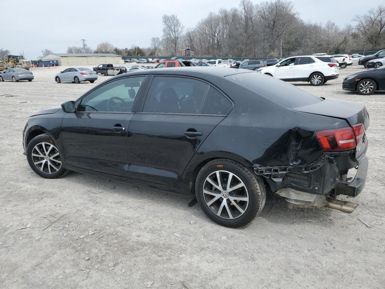 2016 Volkswagen Jetta - Image 2