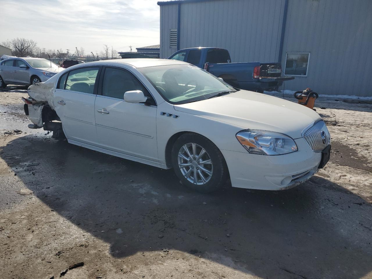 2010 Buick Lucerne - Image 4