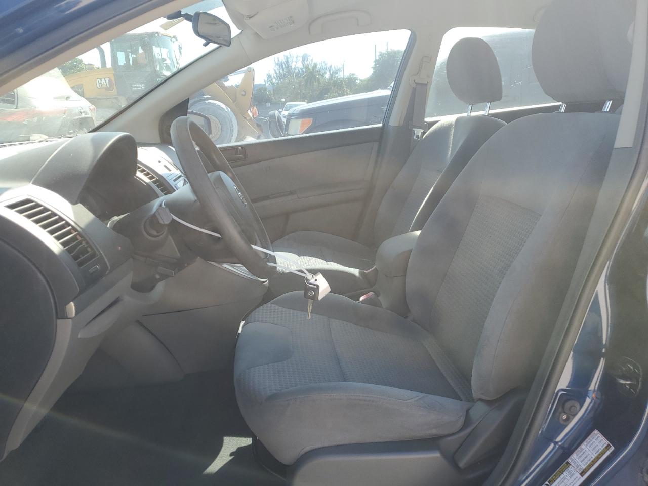 2008 Nissan Sentra 2.0 VIN: 3N1AB61E88L773313 Lot: 50950655