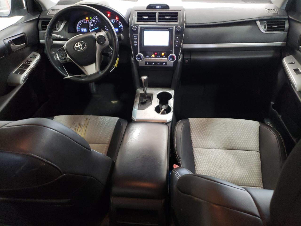 2013 Toyota Camry - Image 8