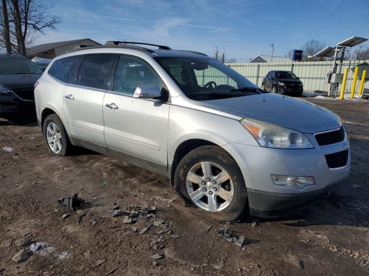 2012 Chevrolet Traverse - Image 4