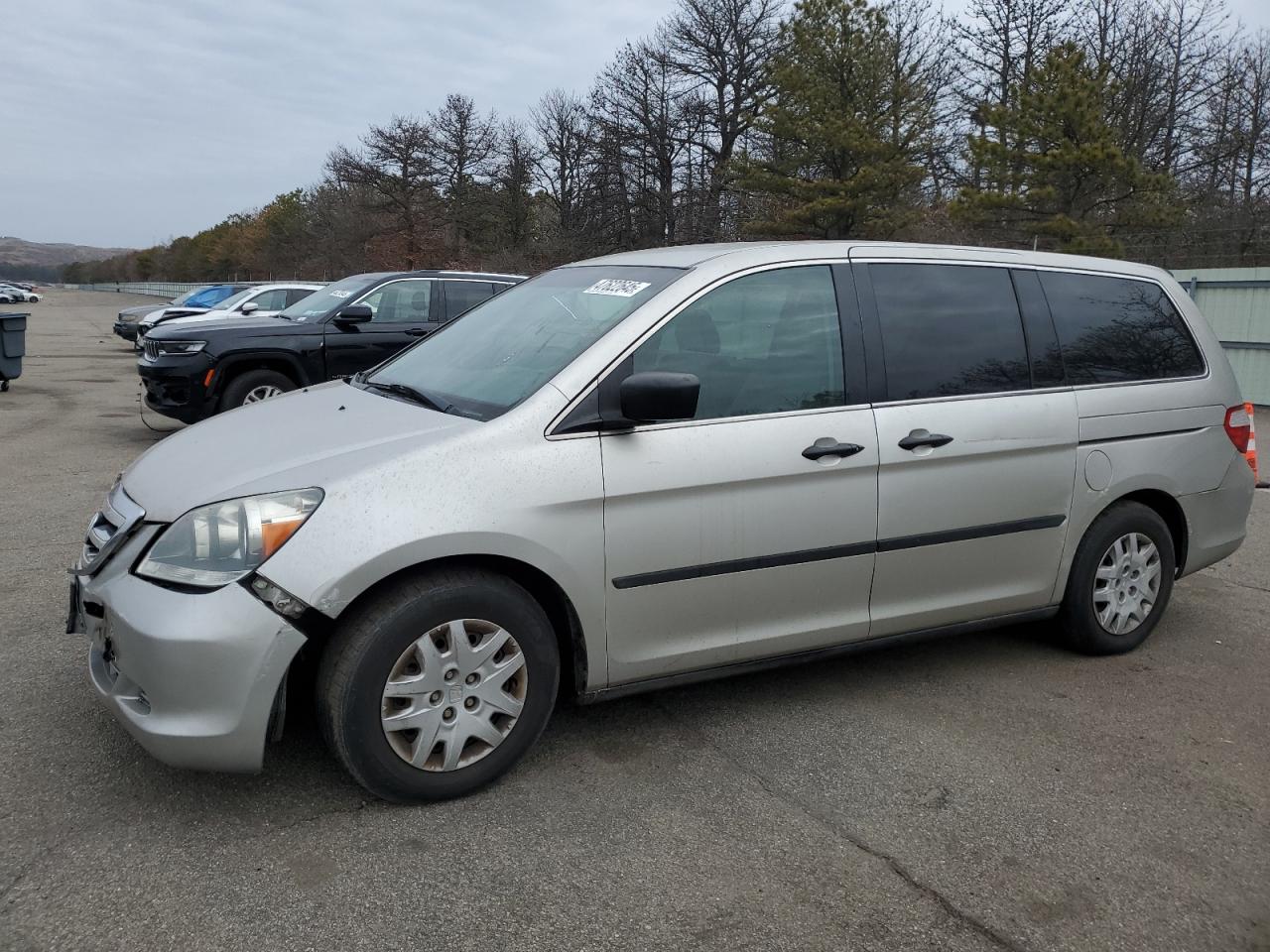 2005 Honda Odyssey - Image 1