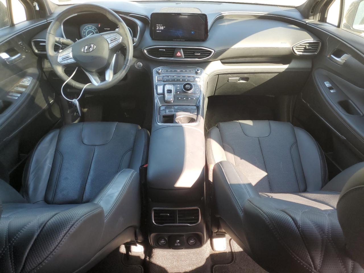 2022 Hyundai Santa Fe - Image 8