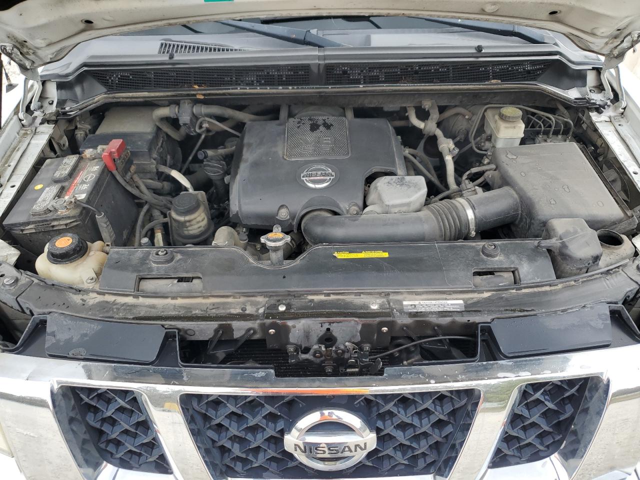 2013 Nissan Titan - Image 11