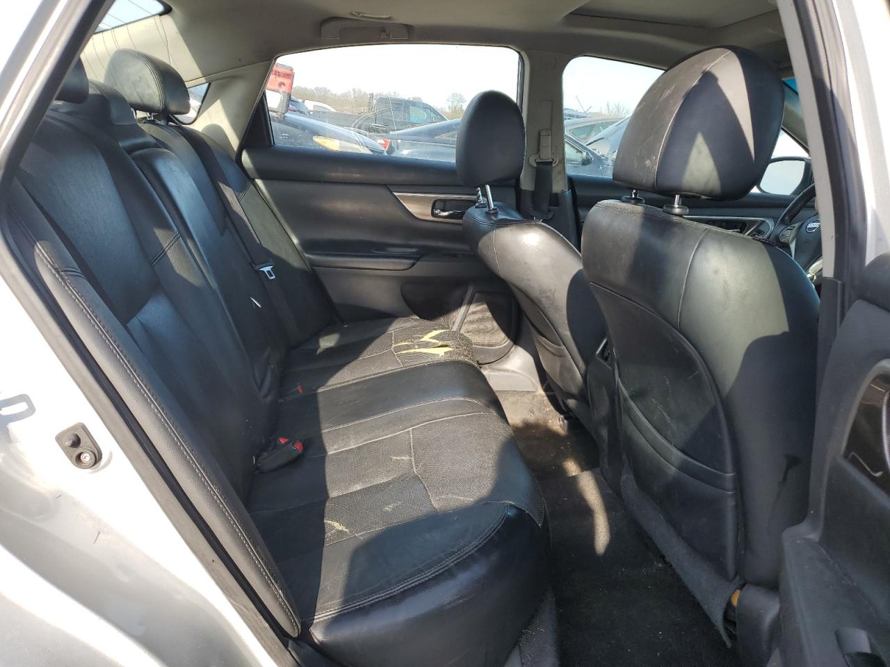 2014 Nissan Altima - Image 10