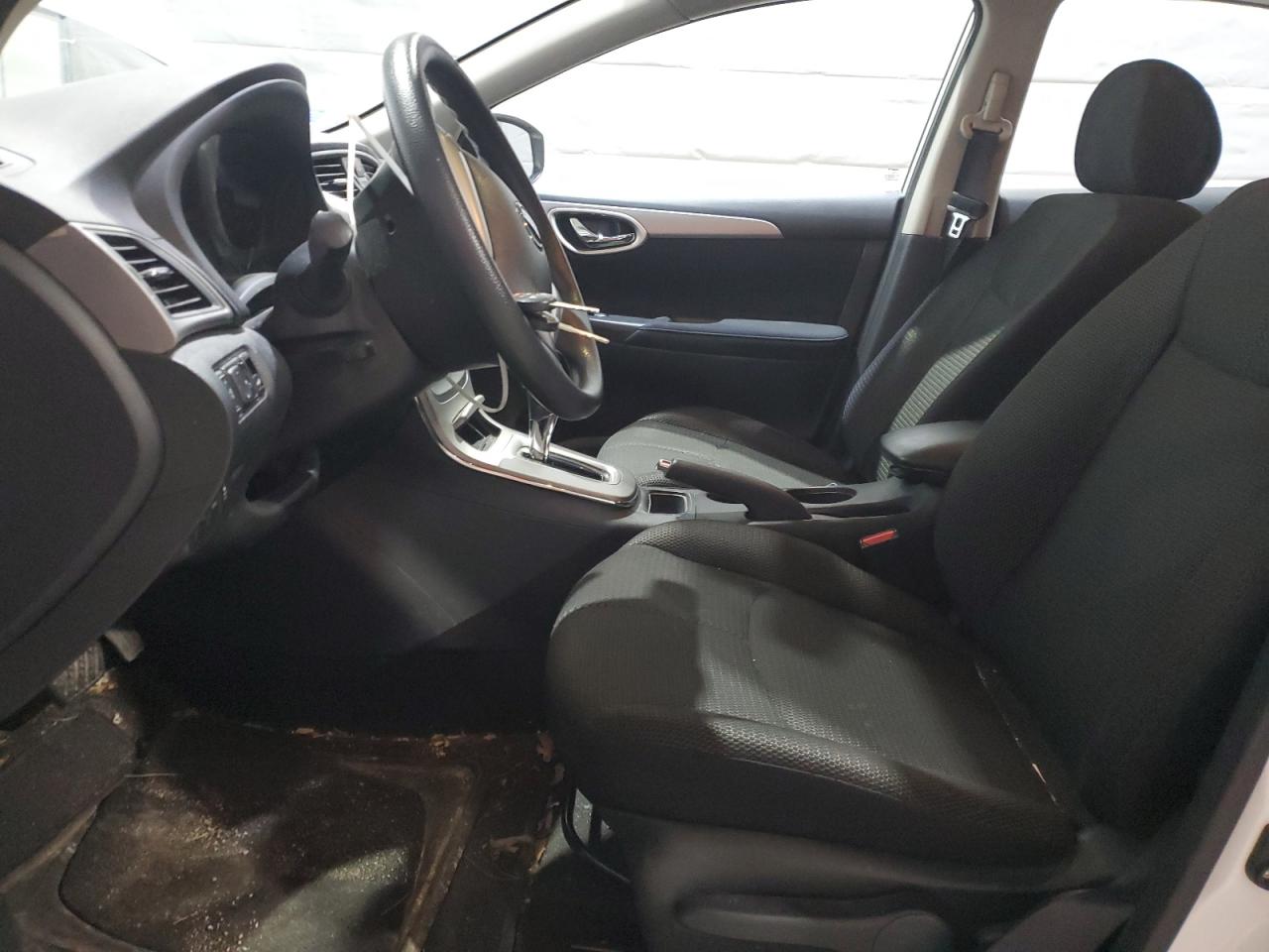 2013 Nissan Sentra - Image 7