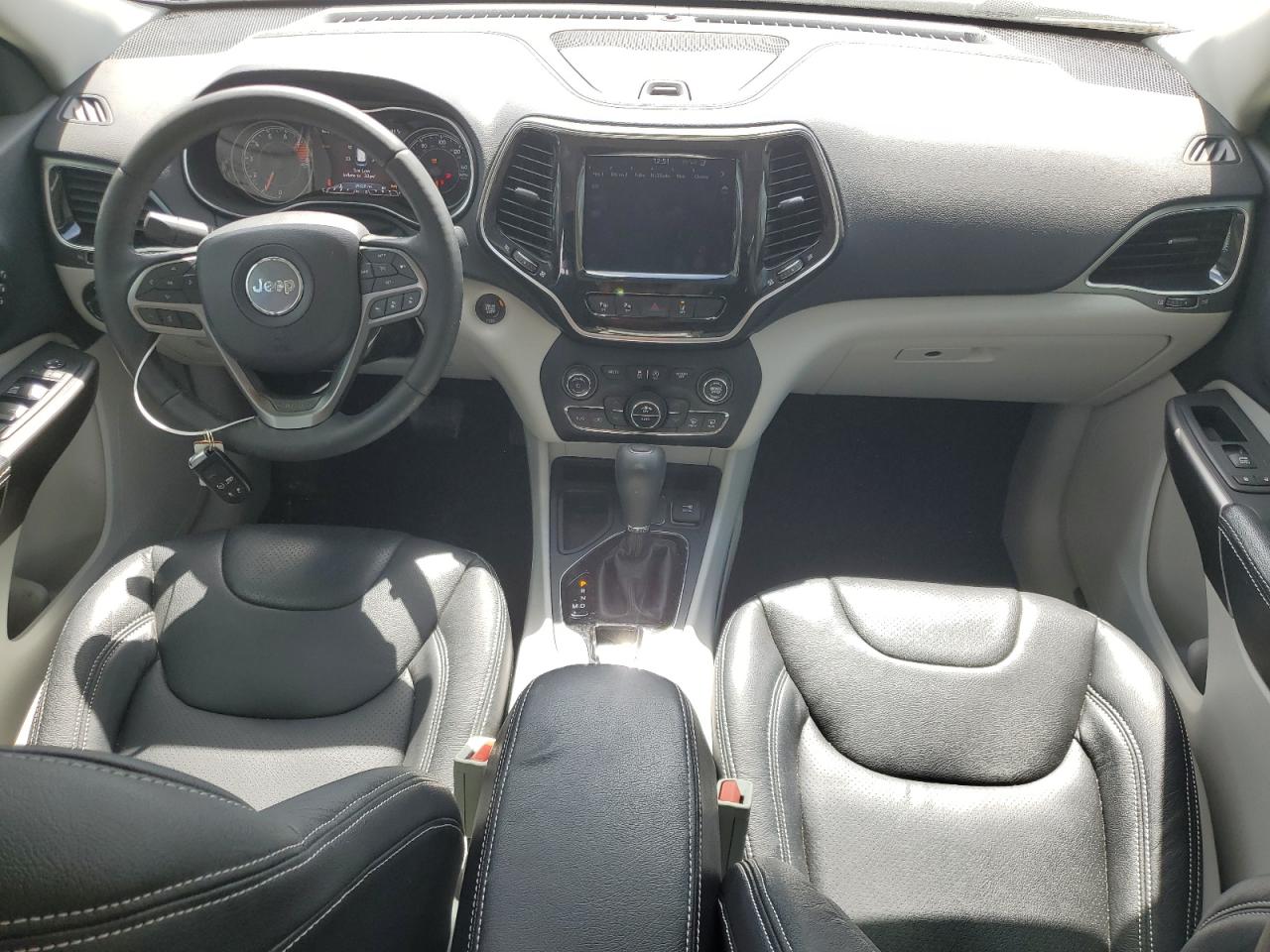 2019 Jeep Grand Cherokee - Image 8
