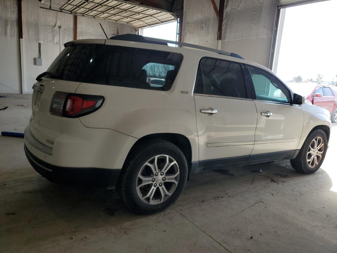 2014 GMC Acadia - Image 3