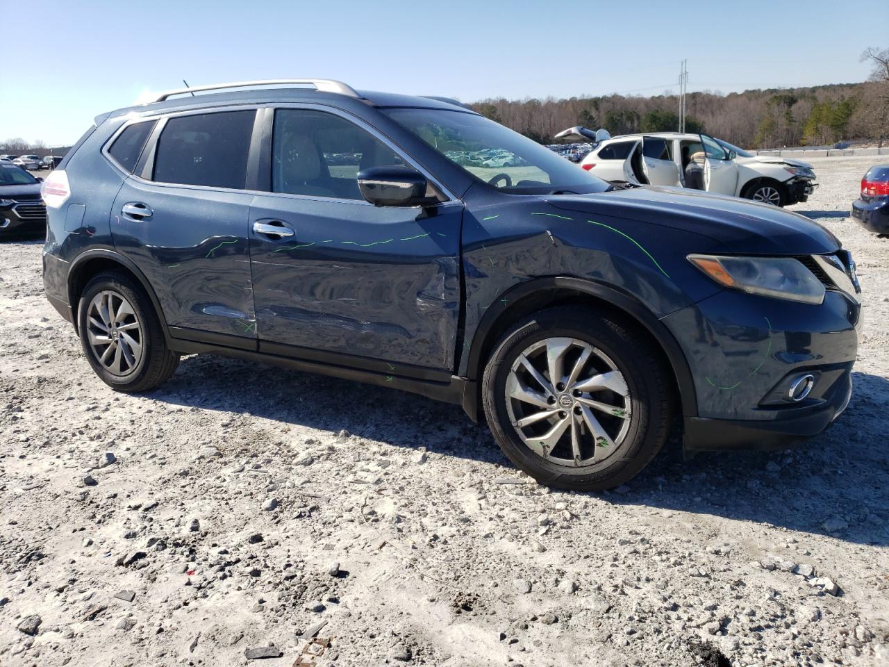 2015 Nissan Rogue - Image 4