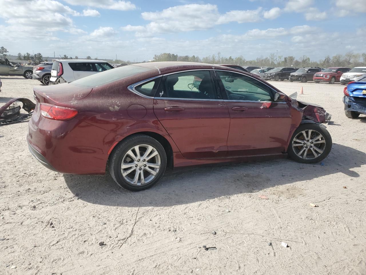 2016 Chrysler 200 - Image 3