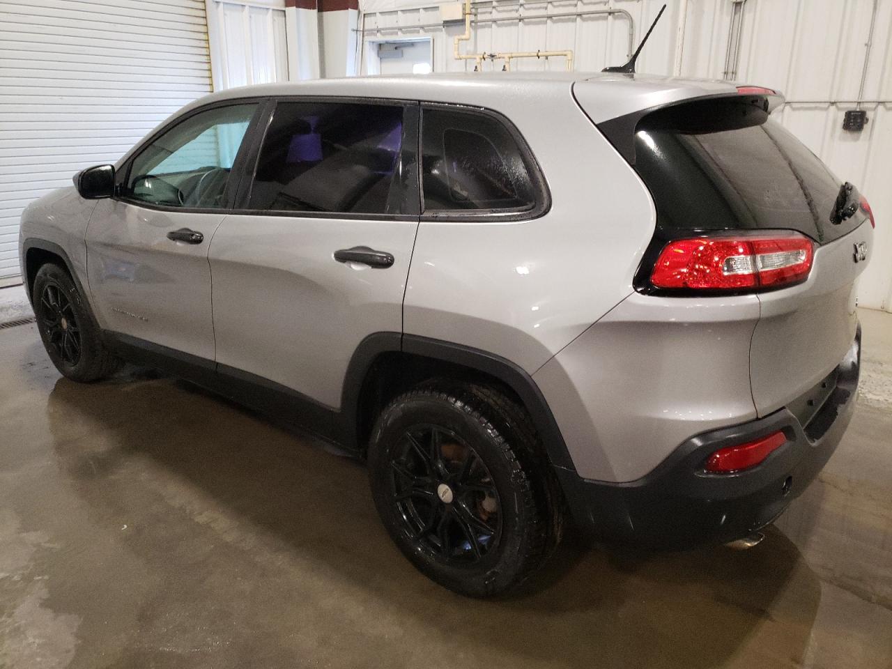 2015 Jeep Grand Cherokee - Image 2