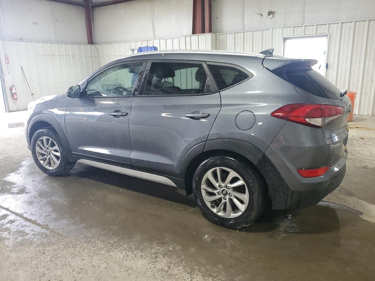 2018 Hyundai Tucson - Image 2