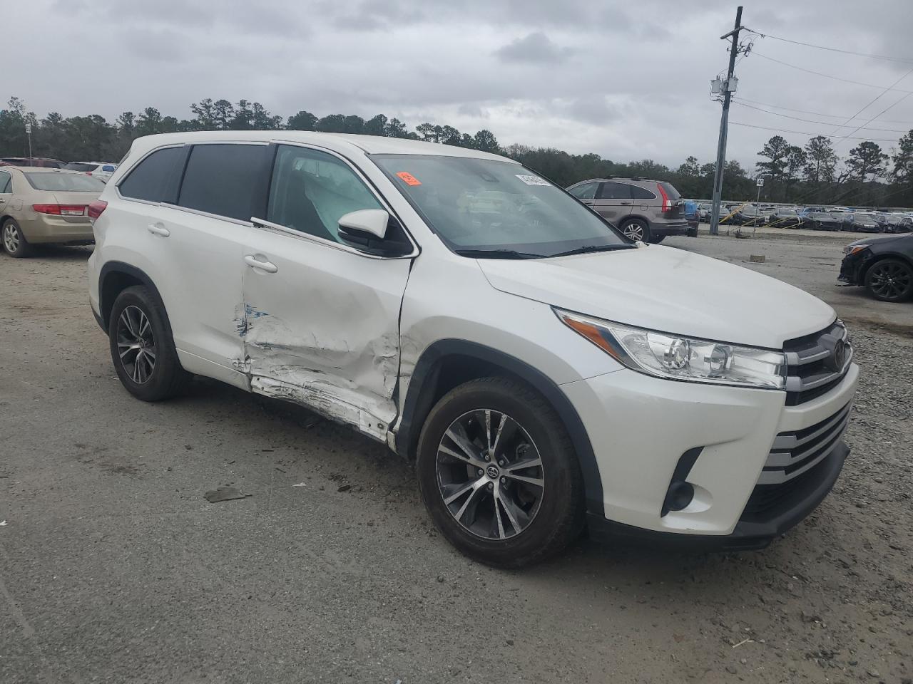 2018 Toyota Highlander - Image 4
