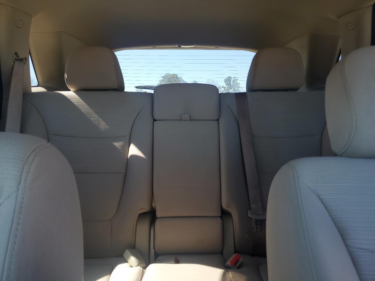 2014 Kia Sorento - Image 10