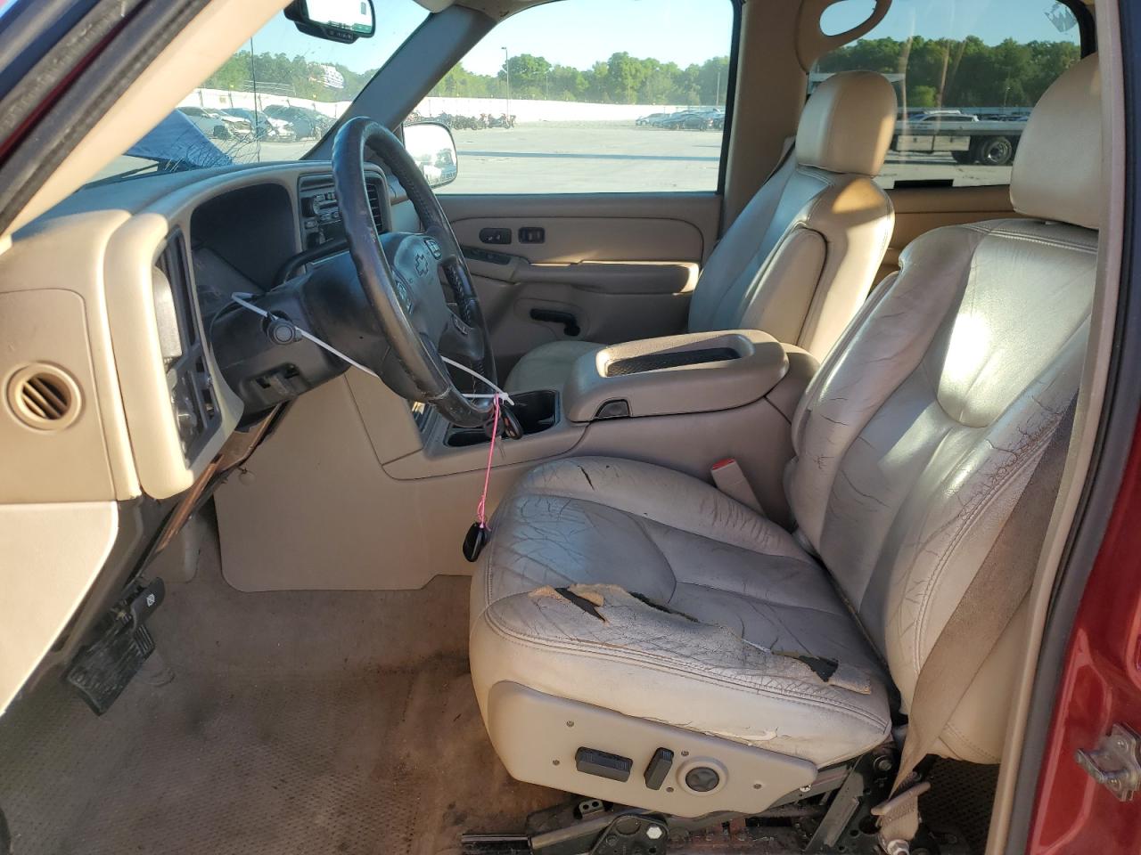 2005 Chevrolet Tahoe C1500 VIN: 1GNEC13T95R206419 Lot: 49773855