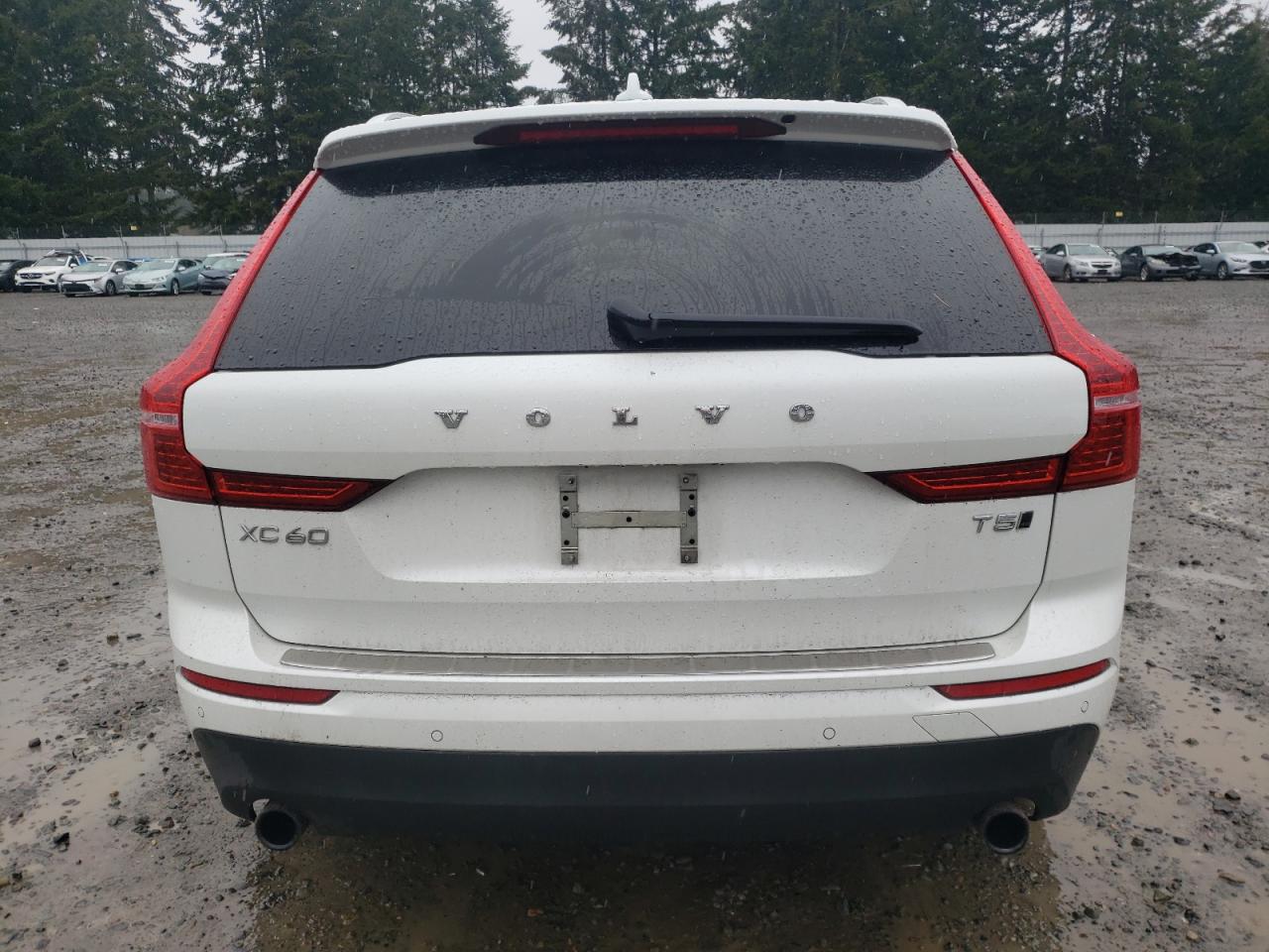 2018 Volvo XC60 - Image 6