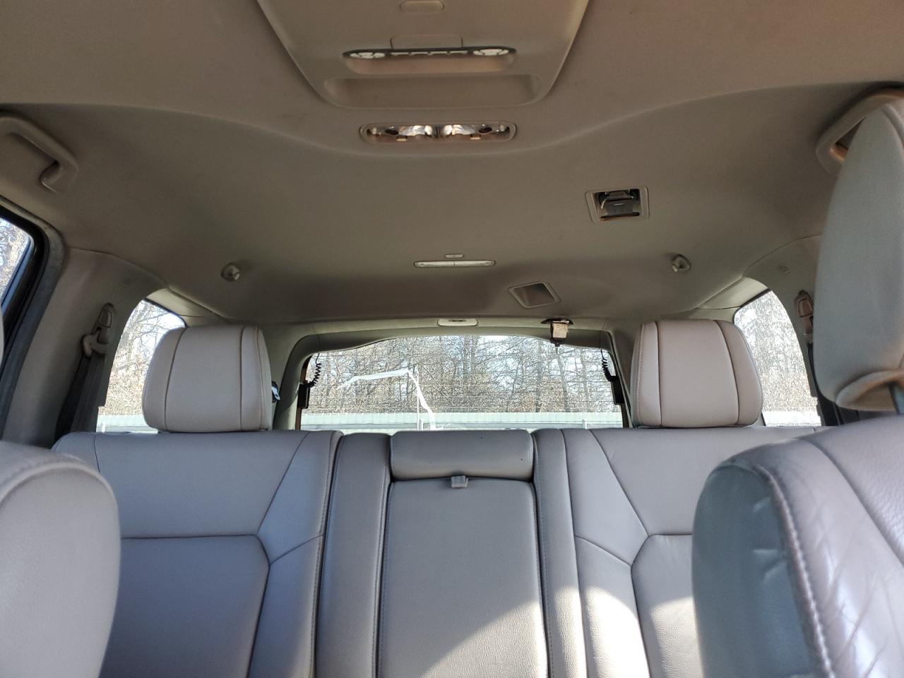 2012 Honda Pilot - Image 10