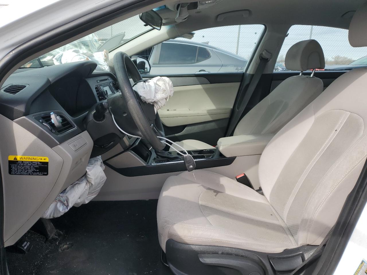 2017 Hyundai Sonata - Image 7