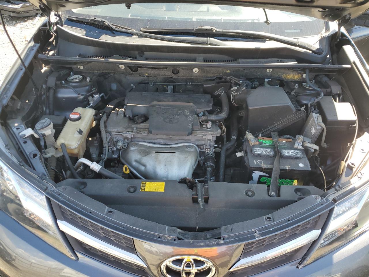 2015 Toyota RAV 4 - Image 12