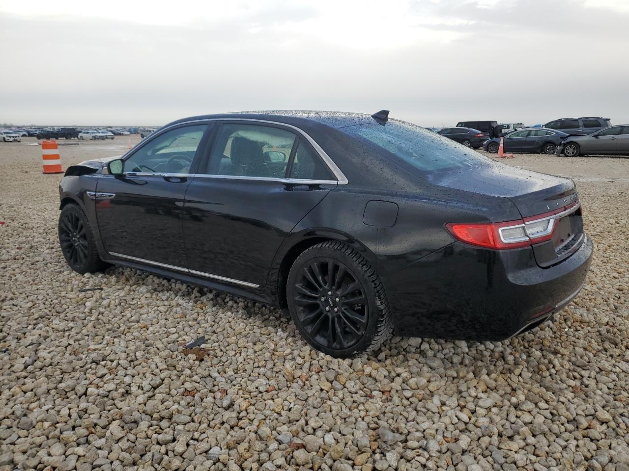 2020 Lincoln Continental - Image 2