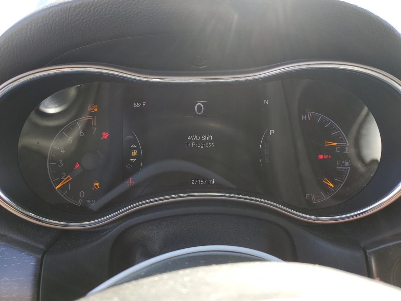 2015 Jeep Grand Cherokee - Image 9