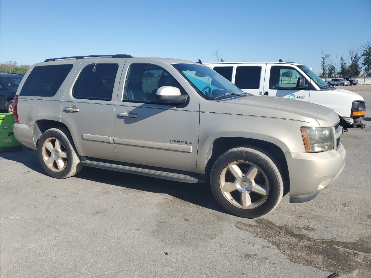 2007 Chevrolet Tahoe - Image 4