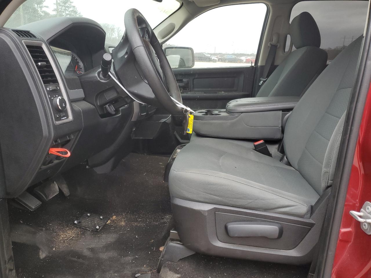 2015 RAM 1500 - Image 7