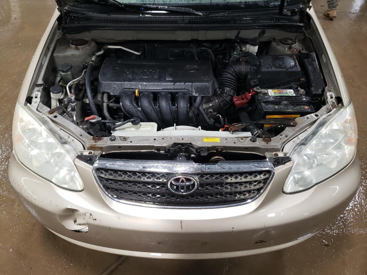 2005 Toyota Corolla - Image 11