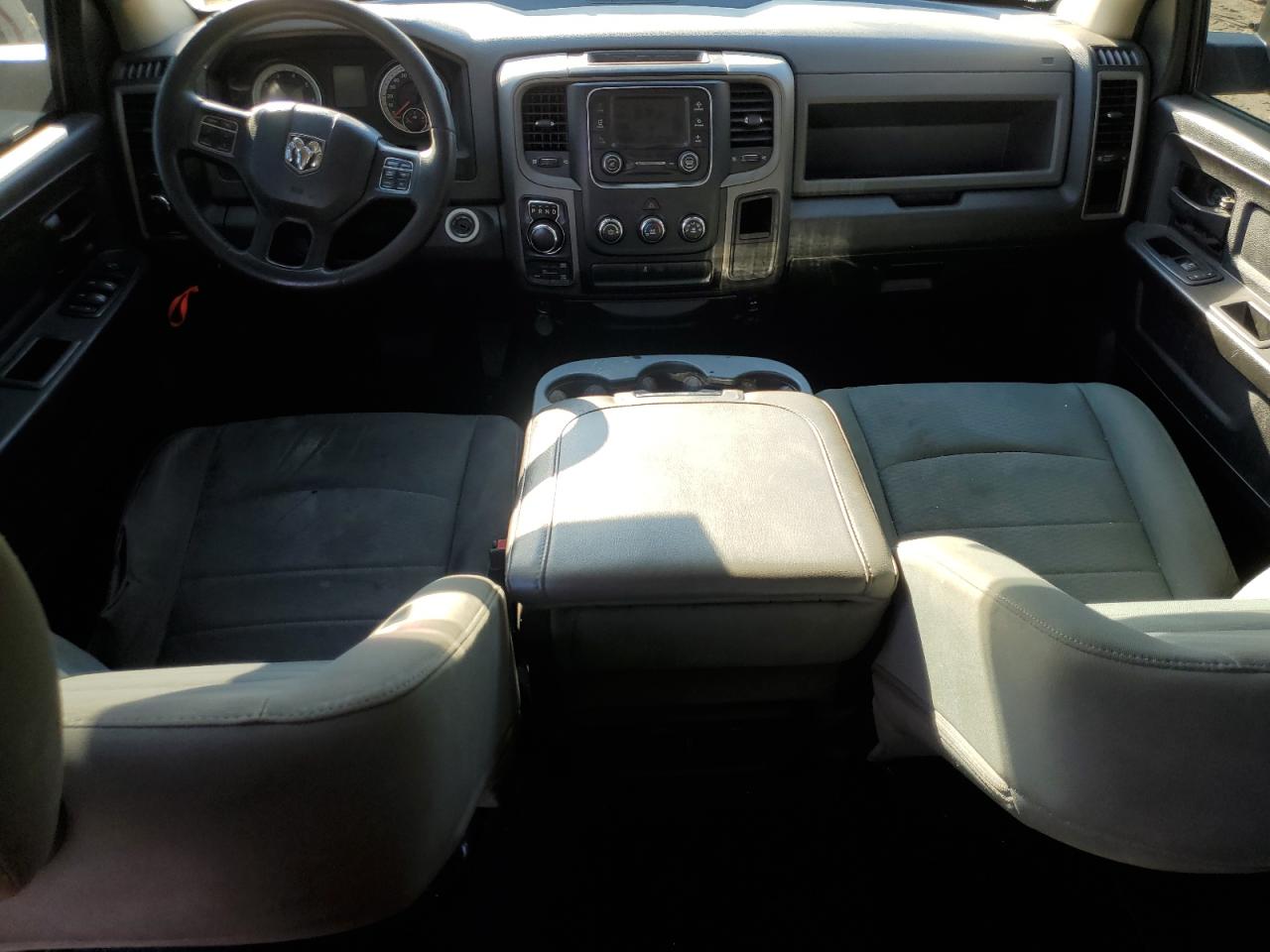 2015 RAM 1500 - Image 8