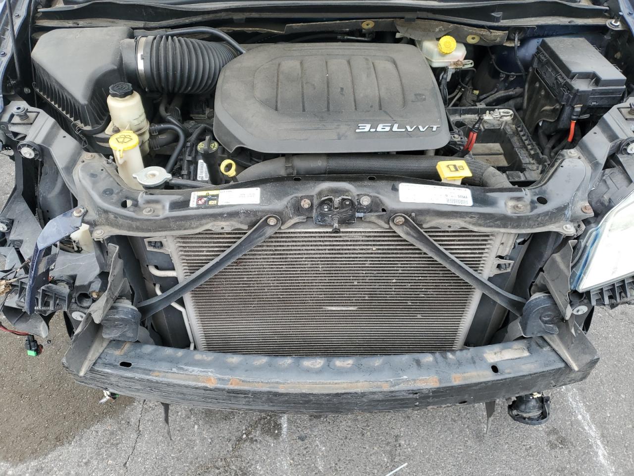 2013 Chrysler Town & Country - Image 12