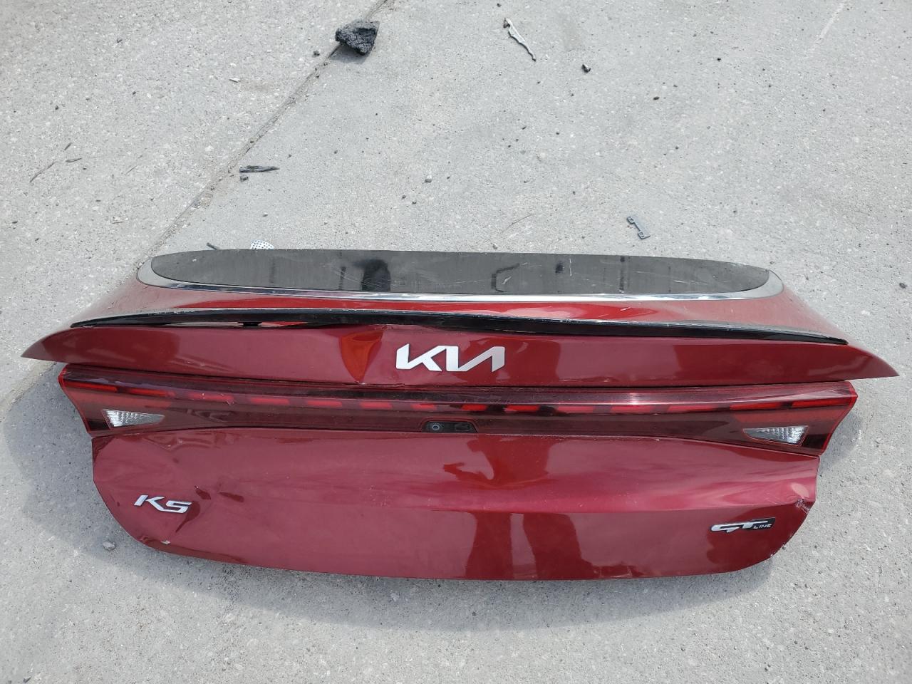2022 Kia K5 - Image 12
