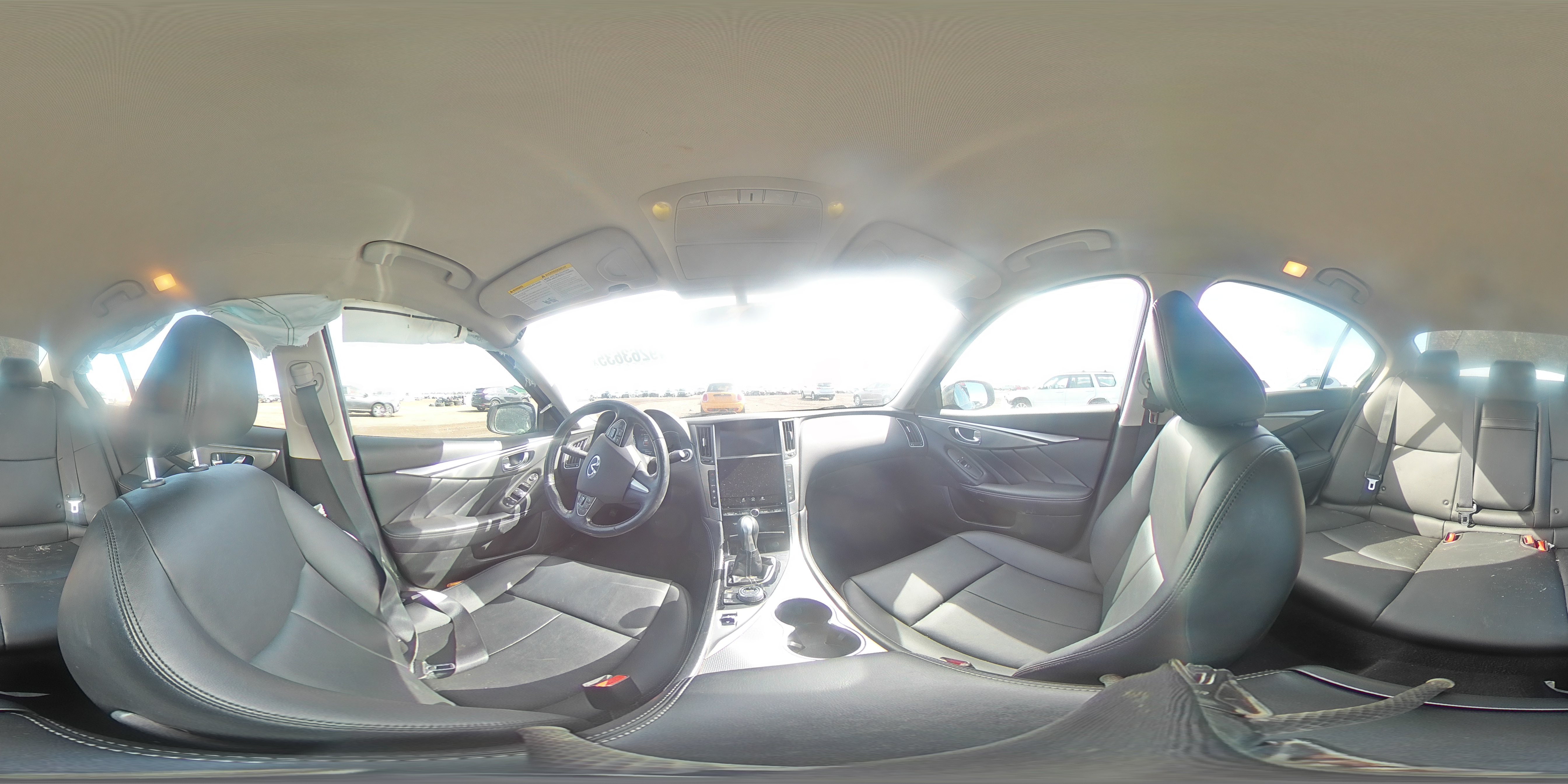 2015 Infiniti Q50 - Image 13