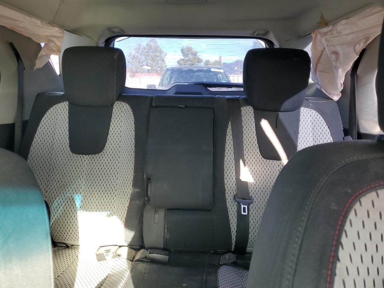 2011 Chevrolet Equinox - Image 10