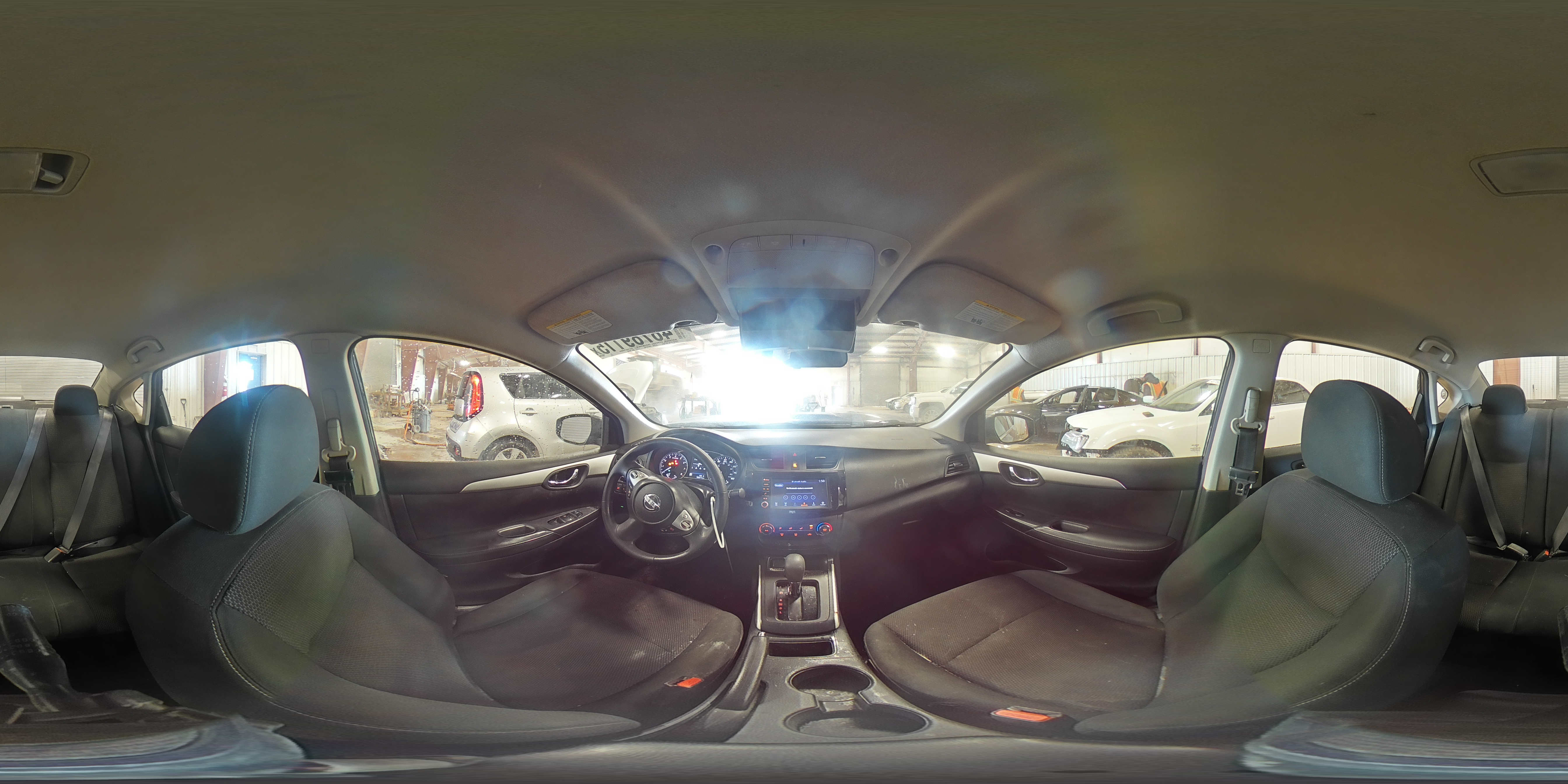 2019 Nissan Sentra - Image 12