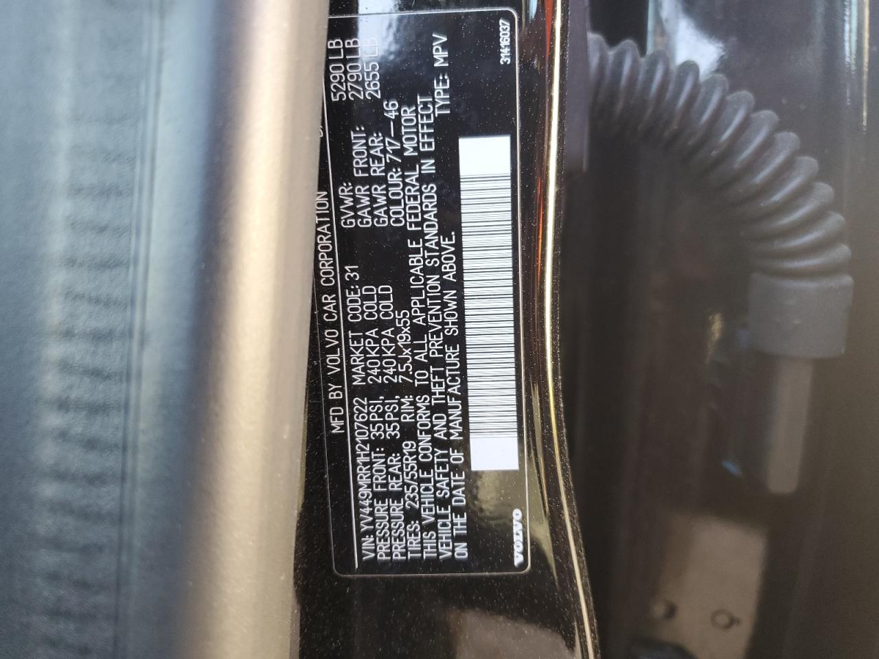 2017 Volvo XC60 - Image 14