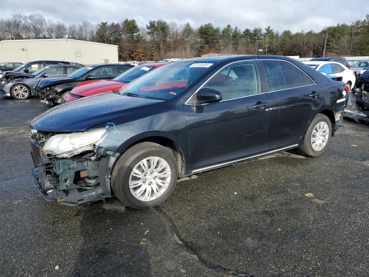 2013 Toyota Camry L na sprzedaż w Exeter, RI - Front End