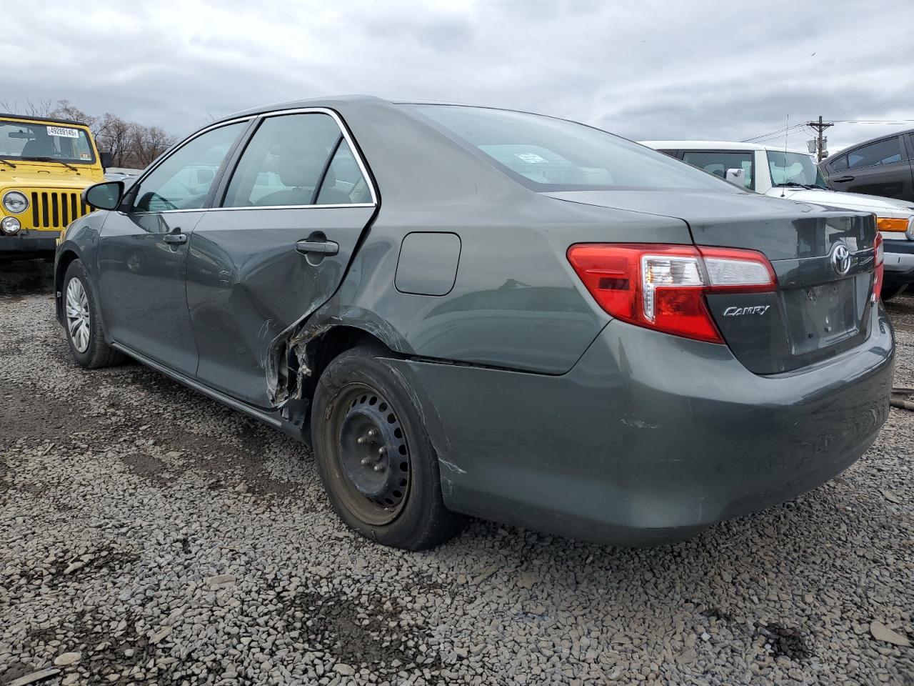 2013 Toyota Camry - Image 2