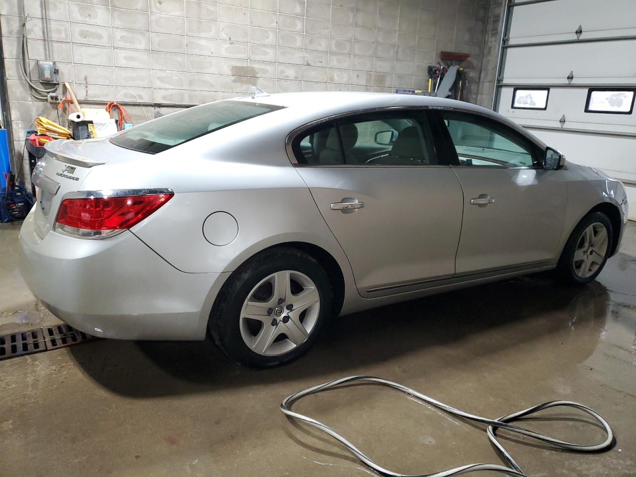 2011 Buick LaCrosse - Image 3