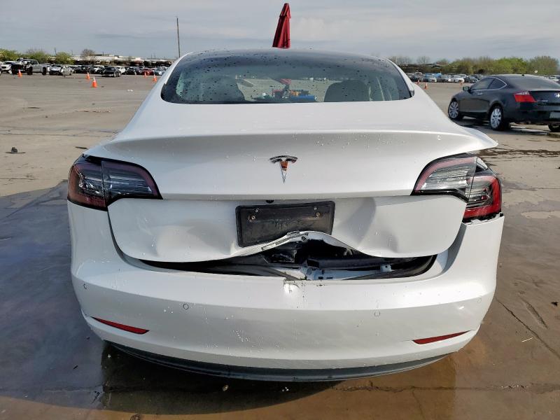  TESLA MODEL 3 2021 Biały