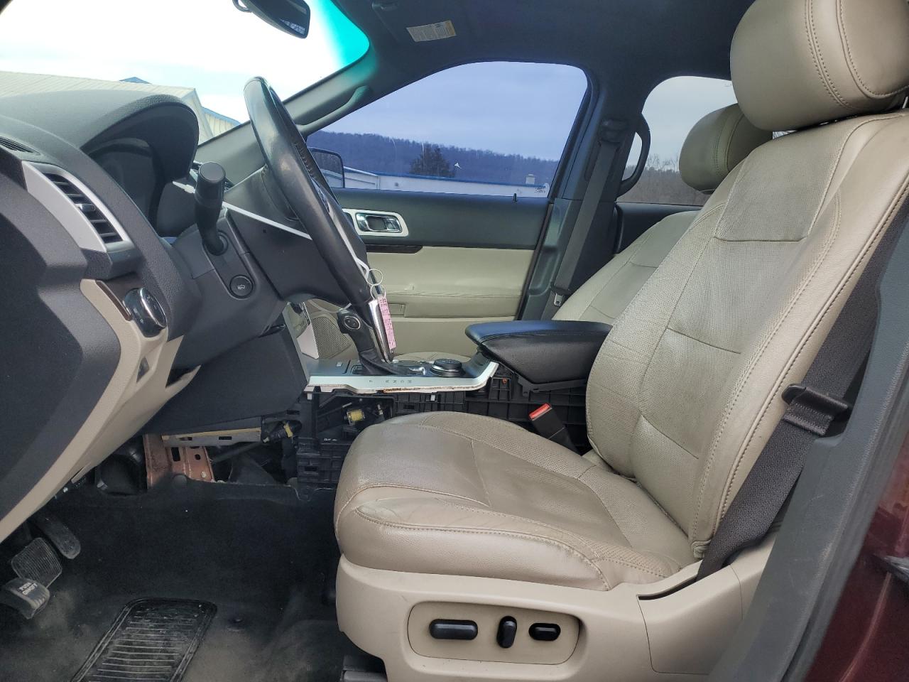 2011 Ford Explorer - Image 7