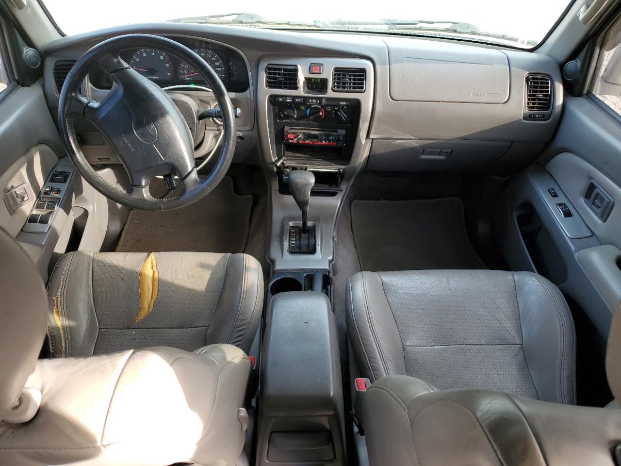 2002 Toyota 4Runner - Image 8