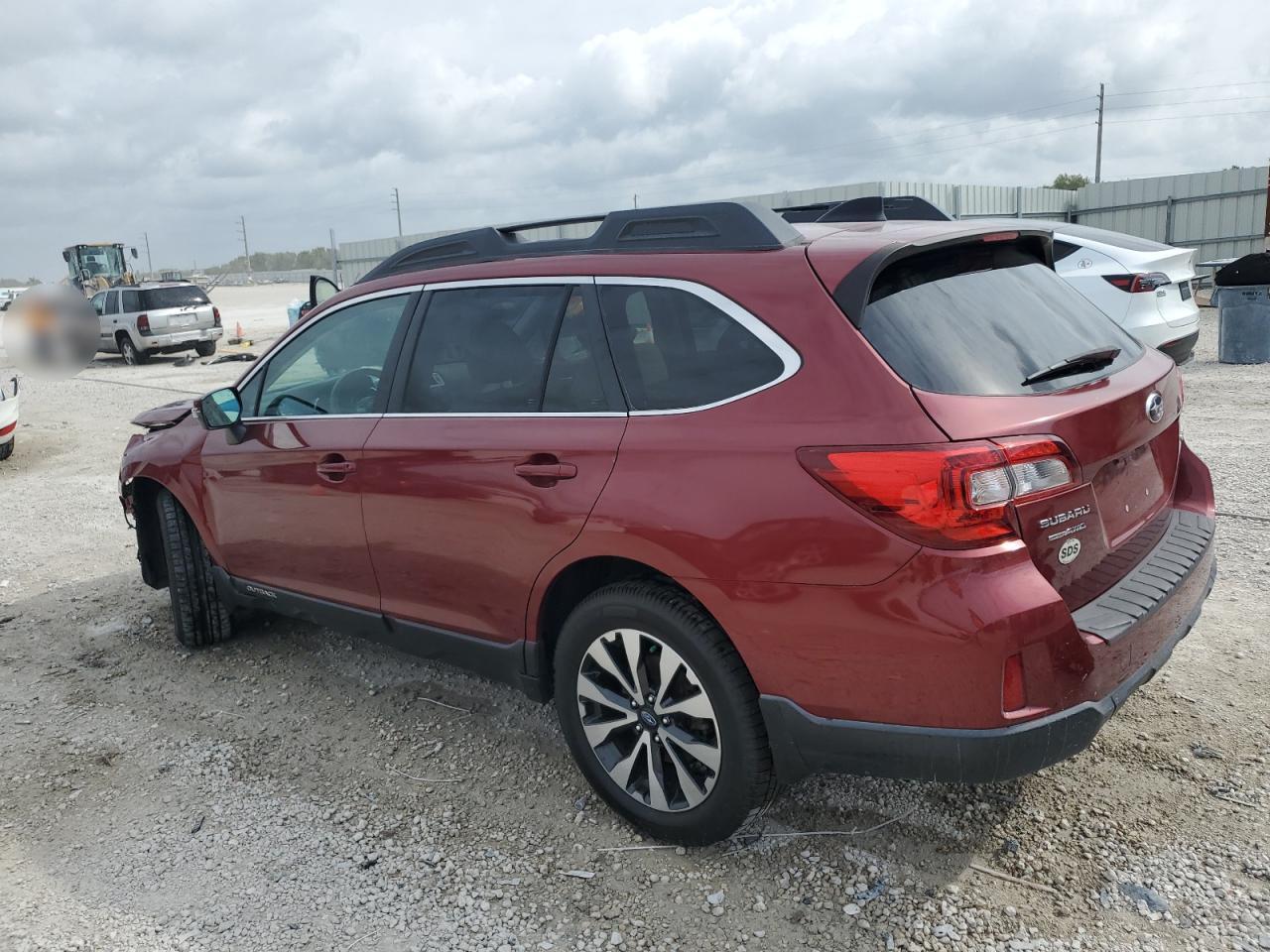 2016 Subaru Outback - Image 2