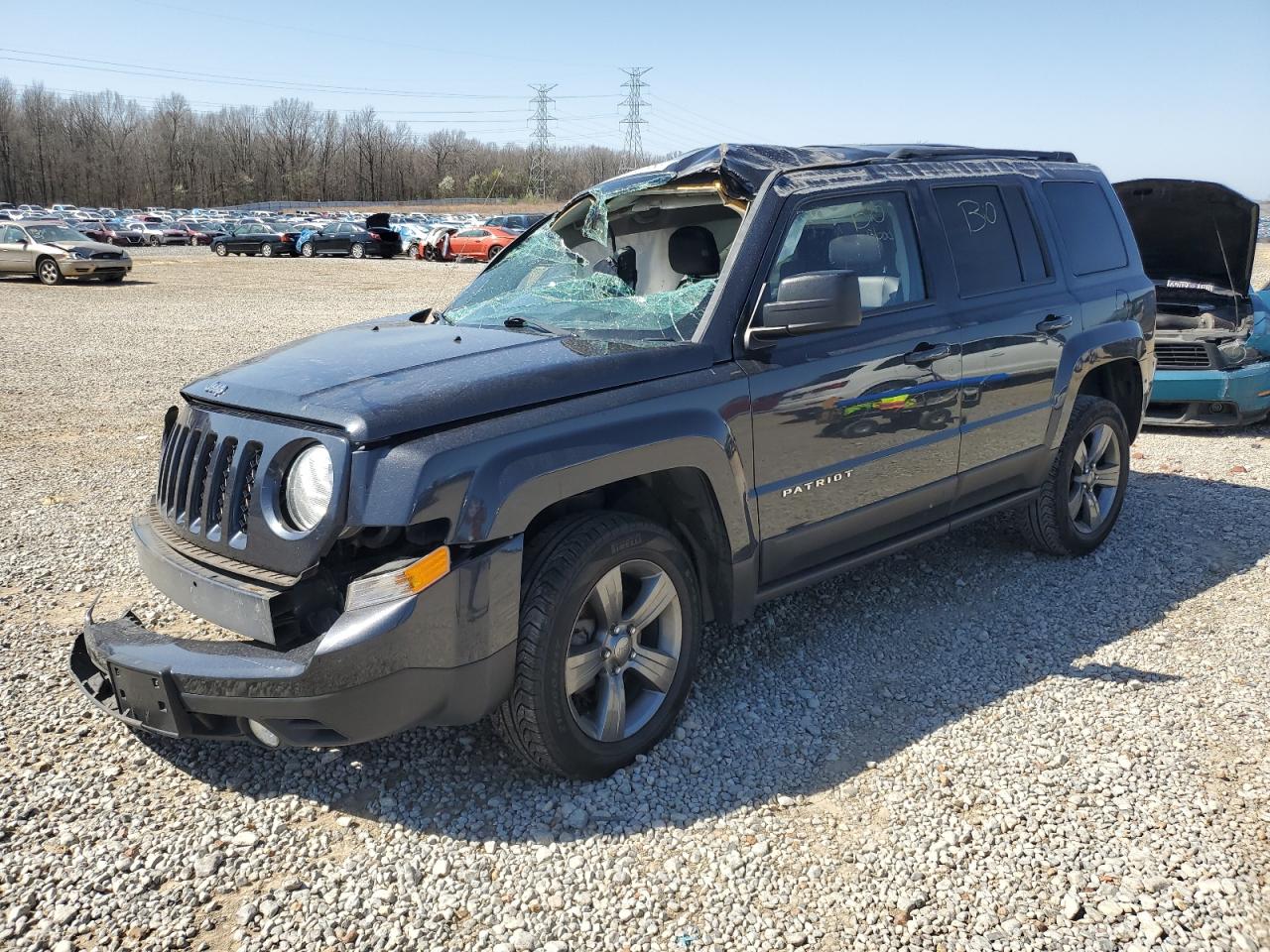 2015 Jeep Patriot Latitude იყიდება Memphis-ში, TN - All Over