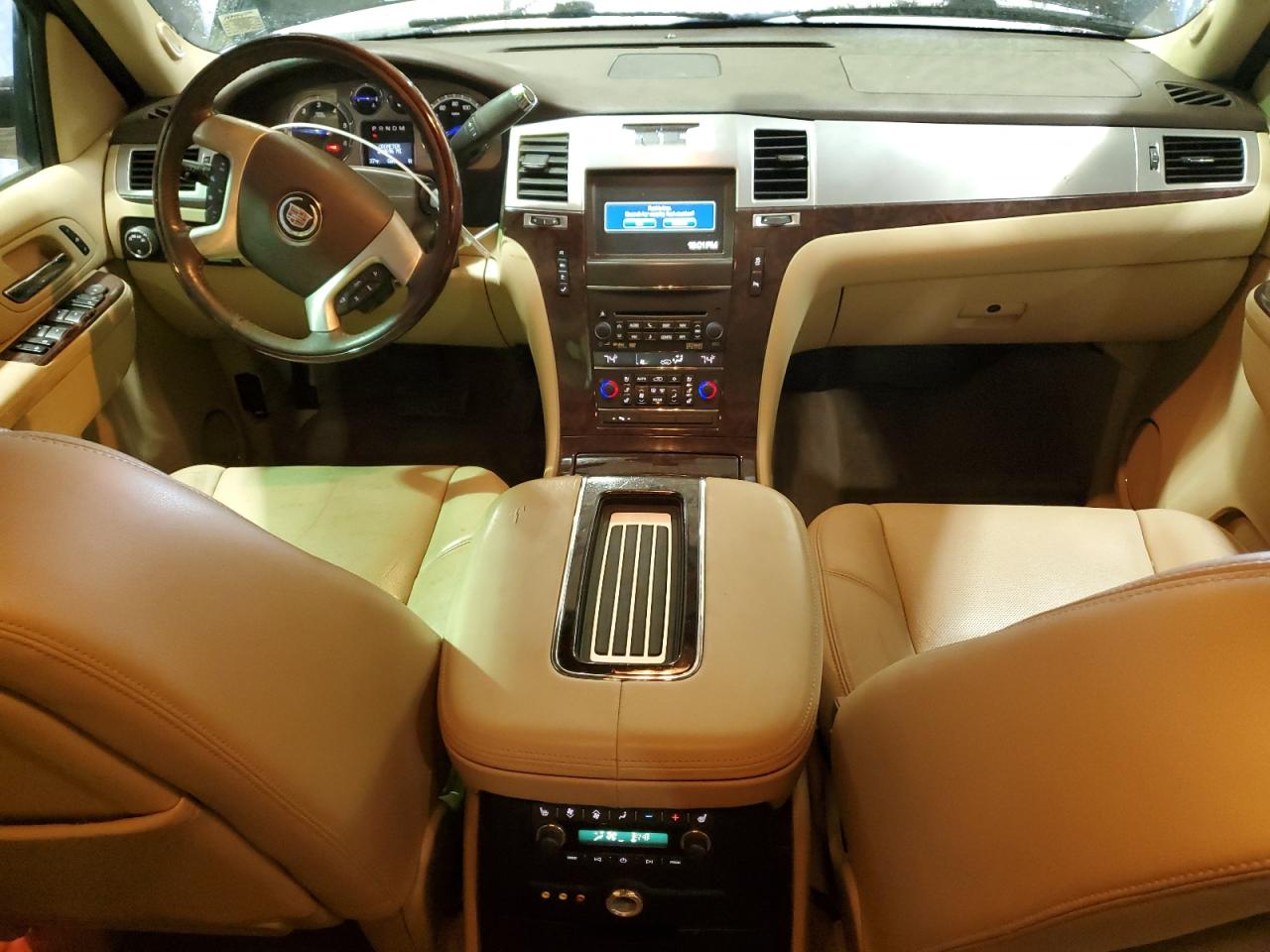 2013 Cadillac Escalade - Image 8